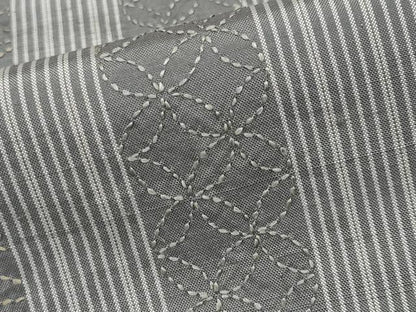平和屋着物●極上　紬　刺繍　刺し子　七宝麻の葉間道　煤色地　逸品　未使用　CYAA4680s6