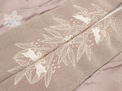 平和屋着物●上質な長襦袢　袷　跳兎雪輪花蝶文　半衿刺繍　薄柿色地　逸品　CYAA4683s6