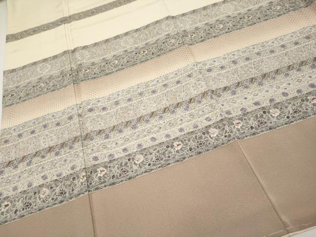 平和屋本店●極上　中国三大刺繍　スワトウ刺繍　訪問着　作家物　横段花唐草文　鳥の子色地　反端付き　逸品　未使用　CYAA4698s6