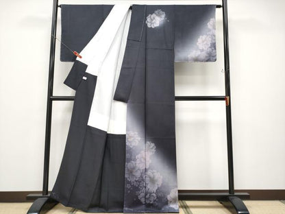平和屋着物●極上　訪問着　創作　蜃気楼染　舞花文　暈し染め　紫黒色地　反端付き　逸品　未使用　CYAA4703s6