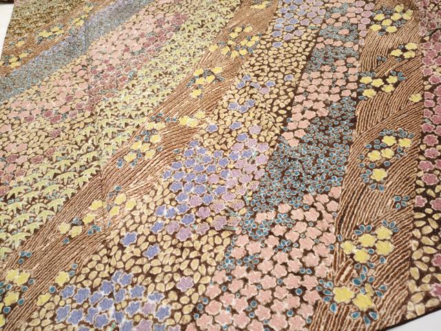 平和屋本店●極上　中国三大刺繍　相良刺繍　訪問着　おぼろ染　襲絞り　舞花文　銀通し地　鉄黒色地　逸品　未使用　CYAA4715s6