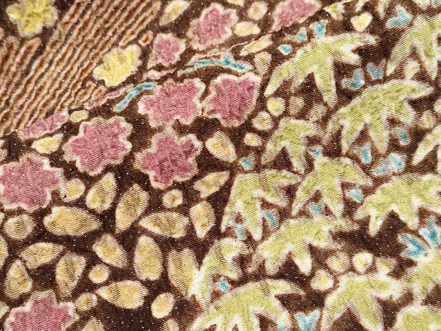 平和屋本店●極上　中国三大刺繍　相良刺繍　訪問着　おぼろ染　襲絞り　舞花文　銀通し地　鉄黒色地　逸品　未使用　CYAA4715s6