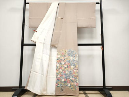 平和屋着物●極上　本加賀友禅作家　百貫華峰　色留袖　枝花文　白茶色地　反端付き　逸品　CYAA4757s6