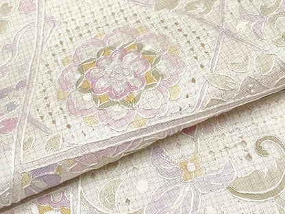 平和屋本店●極上　中国三大刺繍　スワトウ相良刺繍　総刺繍　本場大島紬　白大島　切嵌更紗花唐草文　逸品　未使用　CYAA4765s6