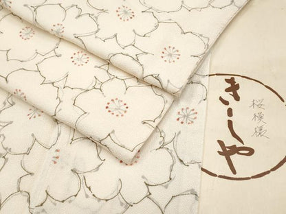 平和屋着物●極上　銀座きしや　小紋　桜模様　鬼しぼ縮緬　練色地　たとう紙付き　逸品　CYAA4790s6