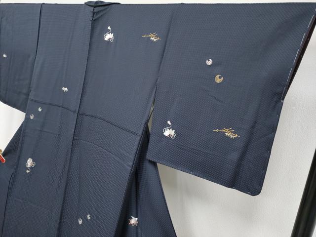 平和屋着物●極上　小紋　総刺繍　宝尽くし　金銀糸　青褐色地　反端付き　逸品　未使用　CYAA4798s6