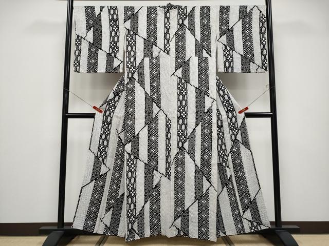 平和屋本店●極上　本疋田絞り　小紋　切嵌吉祥文　黒地　ほていや扱い　逸品　CYAA4819s6
