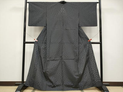 平和屋着物＊極上 夏物 お召 もじり織 白根沢 跳兎 黒地 逸品 CYAA4874s6