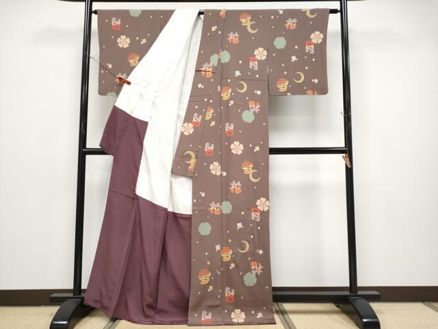 平和屋本店●極上　人形作家・ホリヒロシ　小紋　雪月花　金銀彩　鬼しぼ縮緬　煤竹色地　逸品　CYAA4876s6