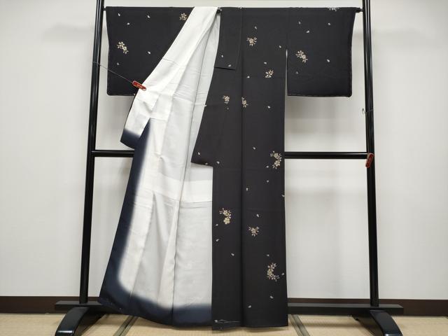 平和屋着物●極上　小紋　葛染め　舞桜文　黒地　逸品　未使用　CYAA4881s6