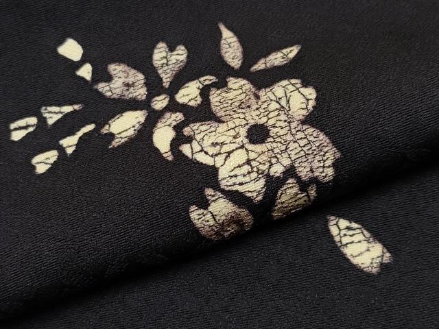 平和屋着物●極上　小紋　葛染め　舞桜文　黒地　逸品　未使用　CYAA4881s6