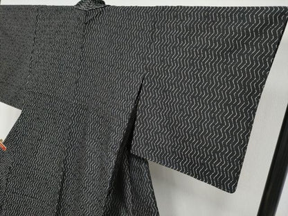 平和屋着物▽極上　京都・西陣　織元ブランド　秦流舎　お召　単衣　衣々　黒地　やまと誂製　反端付き　逸品　未使用　CYAA4893s6