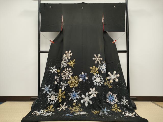 平和屋本店●極上　お引きずり・お引き摺り　黒留袖　雪華文　金銀彩　逸品　CYAA4988s6