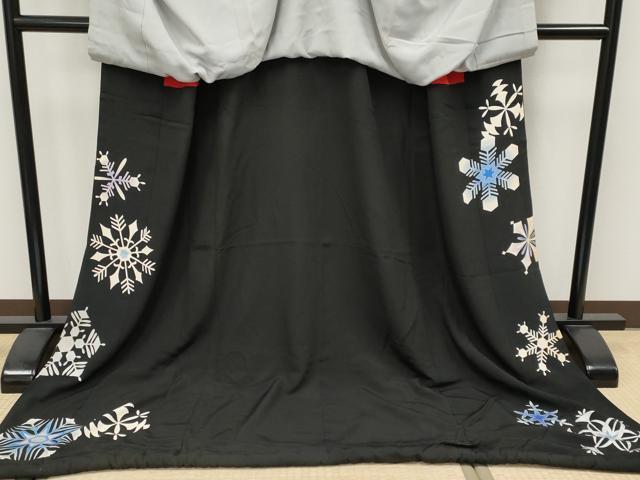 平和屋本店●極上　お引きずり・お引き摺り　黒留袖　雪華文　金銀彩　逸品　CYAA4988s6