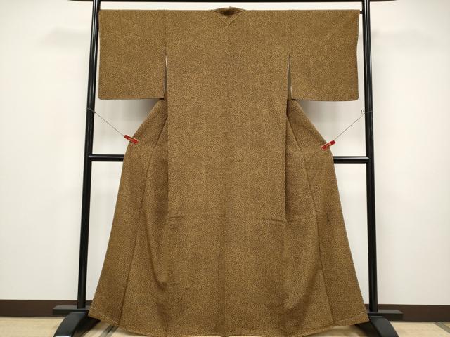 平和屋着物●極上　小紋　作家物　舞桜文　鉄黒色地　反端付き　逸品　未使用　CYAA5003s6