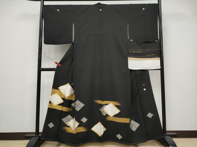 平和屋本店●極上 皇室・伊勢神宮御用 山口美術織物 山口弘躬 伊可田屋 田畑浩平 黒留袖 唐織 菱取水春菊文 反端付 逸品 未使用 CYAA5037s6