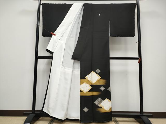平和屋本店●極上 皇室・伊勢神宮御用 山口美術織物 山口弘躬 伊可田屋 田畑浩平 黒留袖 唐織 菱取水春菊文 反端付 逸品 未使用 CYAA5037s6