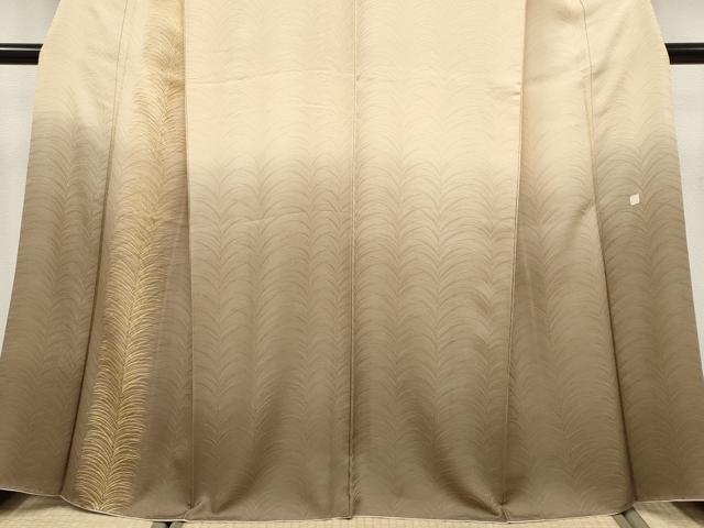 平和屋本店●極上　皇室献上作家　北出与三郎　訪問着　大王松　暈し染め　金彩　薄香色地　逸品　CYAA5056s6