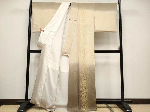 平和屋本店●極上　皇室献上作家　北出与三郎　訪問着　大王松　暈し染め　金彩　薄香色地　逸品　CYAA5056s6