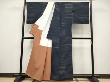 平和屋本店●極上　郡上紬　草木染　横段文　濃紺地　逸品　CYAA5058s6