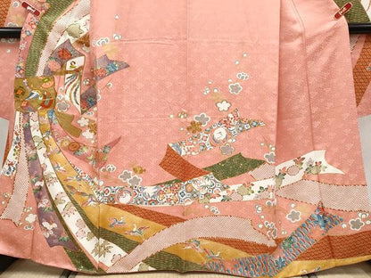 平和屋本店●極上　創業460年・千總　振袖　駒刺繍　束ね熨斗花鳥文　金彩　真赭色地　逸品　CYAA5077s6
