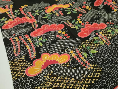 平和屋本店●極上 和染紅型 栗山紅型 栗山吉三郎 振袖 松 黒地 鬼しぼ縮緬 逸品 CZAA1223s5