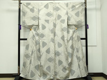 平和屋本店●極上 本場大島紬 白大島 160亀甲 切嵌文様 逸品 CZAA1253s5
