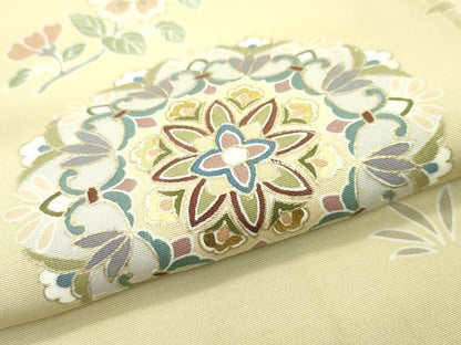 平和屋本店■極上　創業460年・千總　訪問着　駒刺繍　正倉院草花文　金彩　丁子色地　逸品　CZAA1315s5