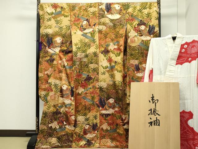 平和屋本店●最高級 希少 西陣 河合美術織物謹製 振袖・長襦袢セット 鴛鴦 本金箔 共箱付き 半衿刺繍 逸品 CZAA1560s5