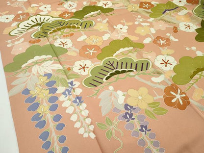 平和屋本店■極上　創業460年・千總　振袖　駒刺繍　草花松文　金彩　そひ色地　逸品　CZAA1606s5