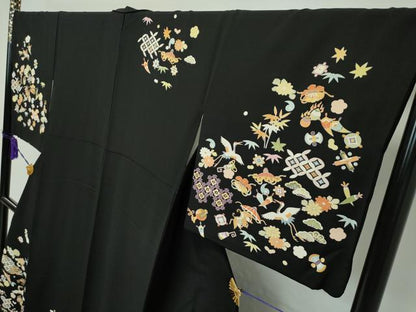 平和屋本店■極上　訪問着　駒刺繍　宝尽くし　黒地　金彩　逸品　CZAA1619s5