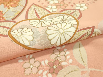 平和屋本店●極上　創業460年・千總　訪問着　駒刺繍　草花文　金彩　深支子色地　高島屋扱い　逸品　CZAA1622s5