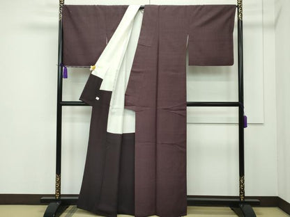 平和屋本店■極上　本場結城紬　重要無形文化財　奥順謹製　色無地　黒鳶色　鈴乃屋扱い　証紙付き　逸品　CZAA1749s5