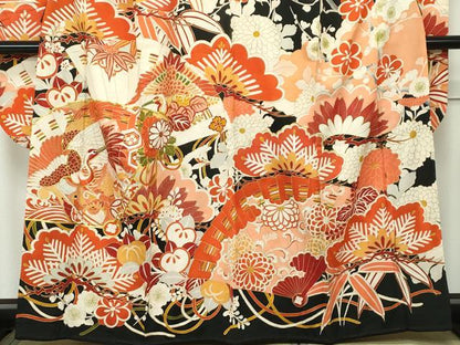 平和屋本店●極上 アンティーク 振袖 相良刺繍 駒刺繍 飛鶴檜扇草花文 黒地 金彩 逸品 CZAA1758s5