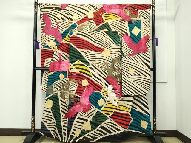 平和屋本店■極上　アンティーク　大正ロマン　振袖　手刺繍　駒刺繍　立波飛鶴紋　黒地　金彩　逸品　CZAA1929s5