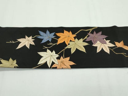 平和屋本店■極上　アンティーク　大正ロマン　九寸名古屋帯　総手刺繍　休み鳥　楓　黒地　金糸　逸品　CZAA1990s5