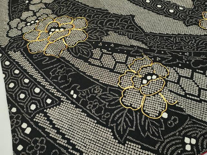 平和屋本店●極上 振袖・袋帯セット 総絞り 駒刺繍 束ね熨斗牡丹文 黒地 逸品 CZAA2181s5