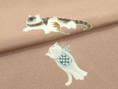 平和屋本店●極上 小紋 手描き 猫 深支子色地 逸品 未使用 CZAA2200s5