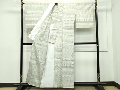 平和屋本店▽極上 お召 単衣 鳥獣戯画 白橡色地 やまと誂製 逸品 CZAA2233s5