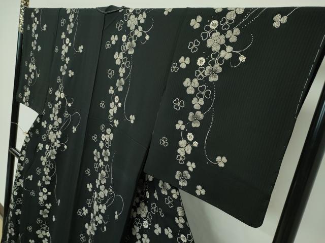 平和屋本店■極上　越後染印傳　小紋　シロツメクサ　黒地　さが美扱い　みずくに織物謹製　証紙付き　逸品　未使用　CZAA2237s5