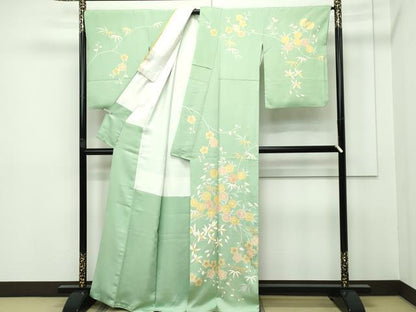 平和屋本店■極上　創業460年・千總　訪問着　駒刺繍　草花文　金彩　山葵色地　三越扱い　逸品　CZAA2406s5