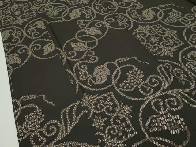 再値下げ！美品★奄美大島紬★レア葡萄柄 本場奄美大島紬 柄見本 大正・昭和 紬おかげ 1冊 | 鹿児島県奄美