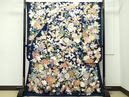 平和屋本店■極上　振袖　駒刺繍　草花文　金彩　逸品　CZAA2485s5