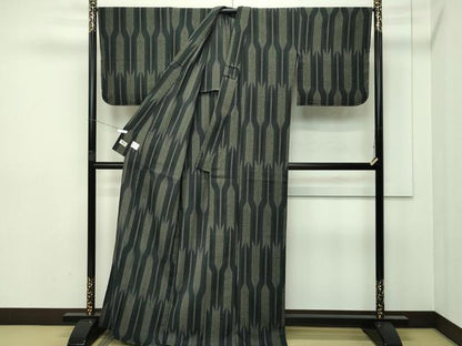 平和屋本店∴極上 夏物 撫松庵 小紋・浴衣兼用 セオアルファ 矢羽文様 洗える着物 逸品 CZAA2701s5
