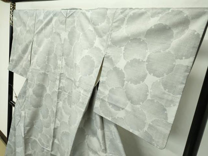 平和屋着物●極上　本場大島紬　白大島　9マルキ　雪輪重ね文様　逸品　CZAA5402s6