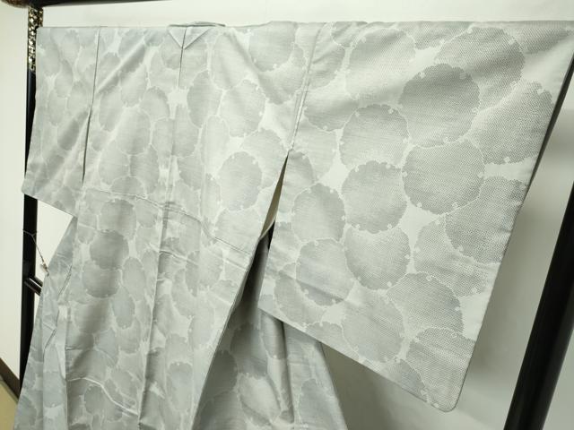 平和屋着物●極上　本場大島紬　白大島　9マルキ　雪輪重ね文様　逸品　CZAA5402s6