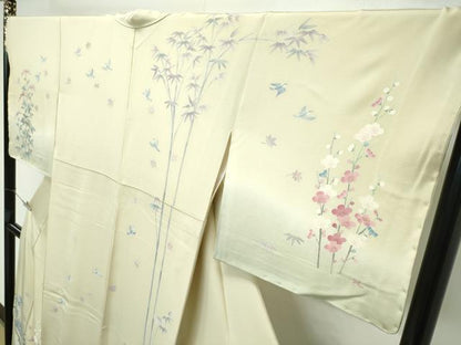 平和屋本店■極上　本加賀友禅作家　染元千紅代表　寺西一紘　訪問着　松竹梅花鳥文　暈し染め　砥粉色地　逸品　未使用　CZAA2773s5