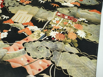 平和屋本店■極上　振袖　駒刺繍　雲取り几帳花文　黒地　金通し地　逸品　CZAA2787s5