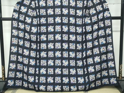 平和屋着物■極上　夏物　撫松庵　セオアルファ　小紋・浴衣兼用　草花文　てんとう虫　蜂　蝋色地　逸品　CZAA2875s5
