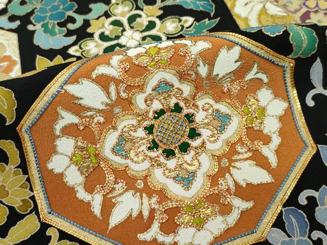 平和屋本店■極上　創業460年・千總　黒留袖　駒刺繍　正倉院草花文　金彩　東武扱い　逸品　CZAA2931s5